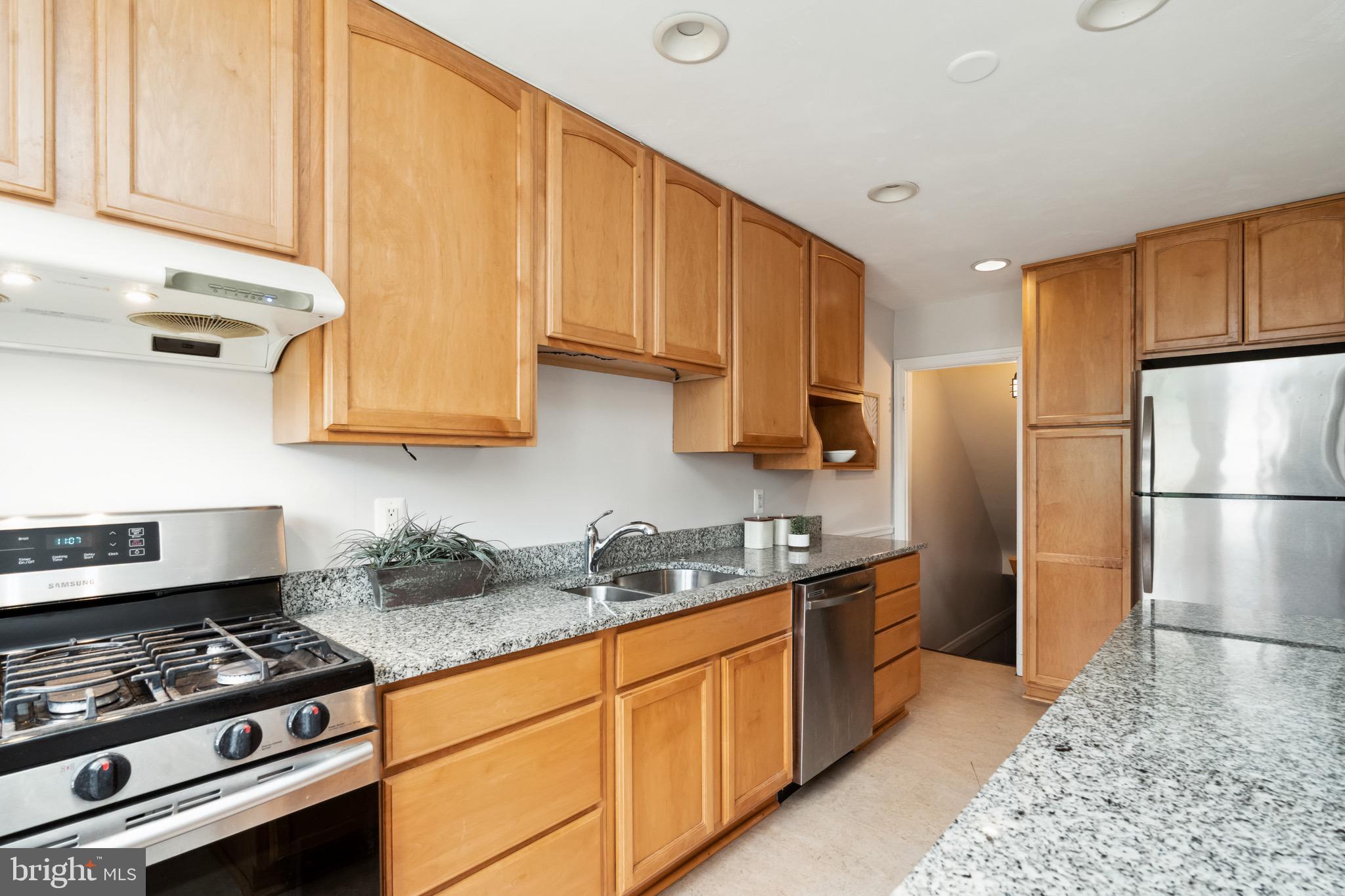 326 Lambeth Road Catonsville, MD 21228 - Photo 20 of 37 Gallery Image 20