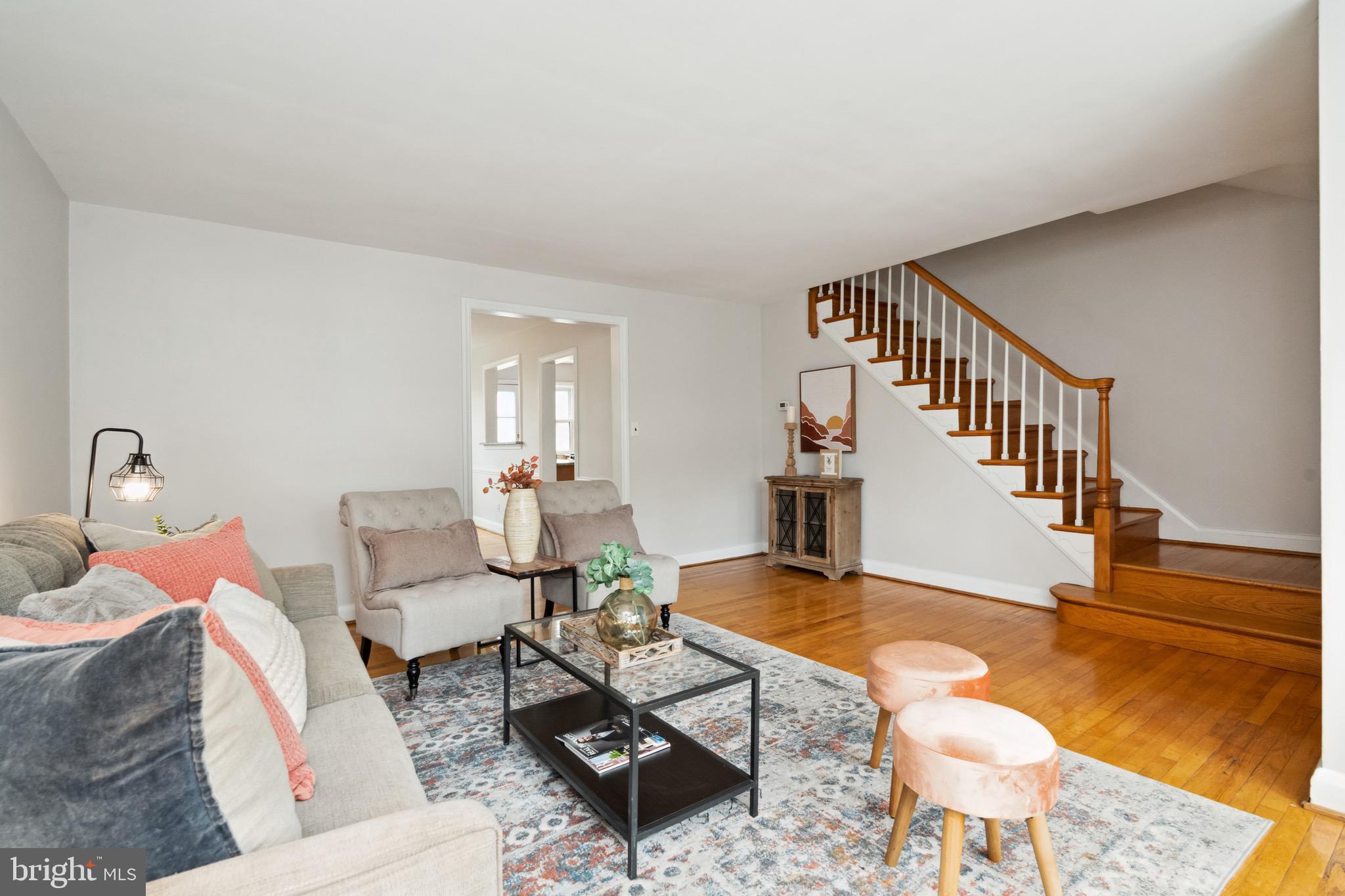 326 Lambeth Road Catonsville, MD 21228 - Photo 6 of 37 Gallery Image 6