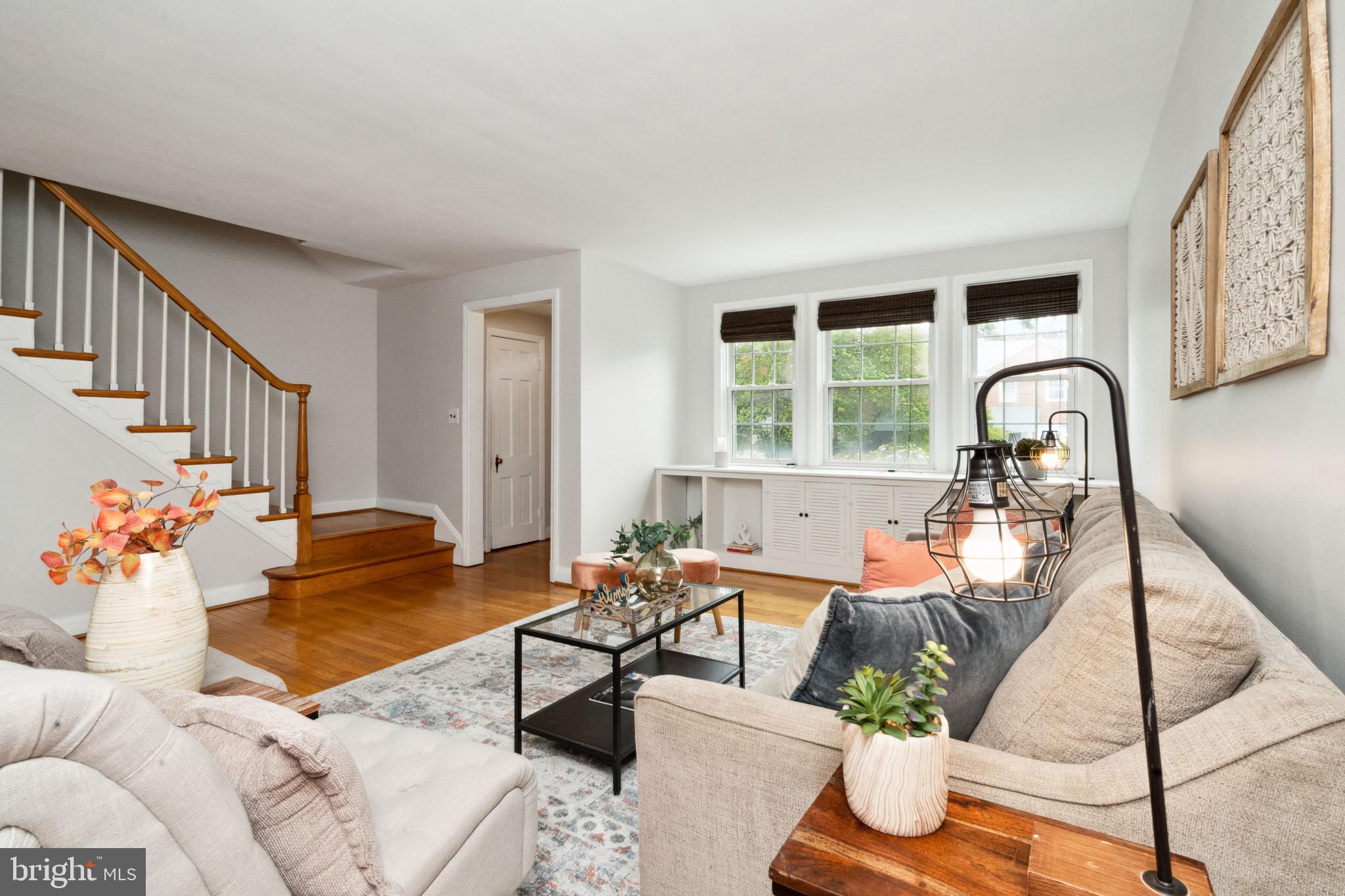 326 Lambeth Road Catonsville, MD 21228 - Photo 8 of 37 Gallery Image 8