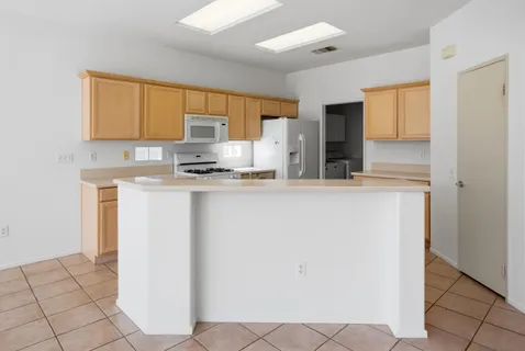 $394,000 | 37410 Medjool Avenue, Palm Desert, CA 92211