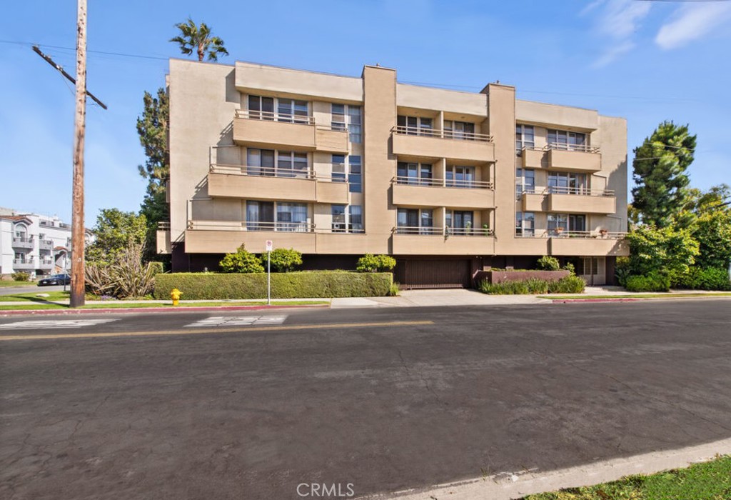 11700 Iowa Avenue Los Angeles, CA 90025 - Photo 32 of 32