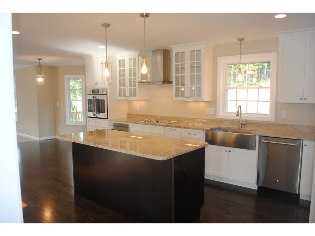 25 Beechwood Road Salem, NH 03079 - Photo 4 of 9 Gallery Image 4