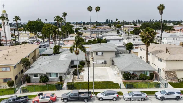 $969,000 | 3554 Brenton Avenue, Lynwood, CA 90262