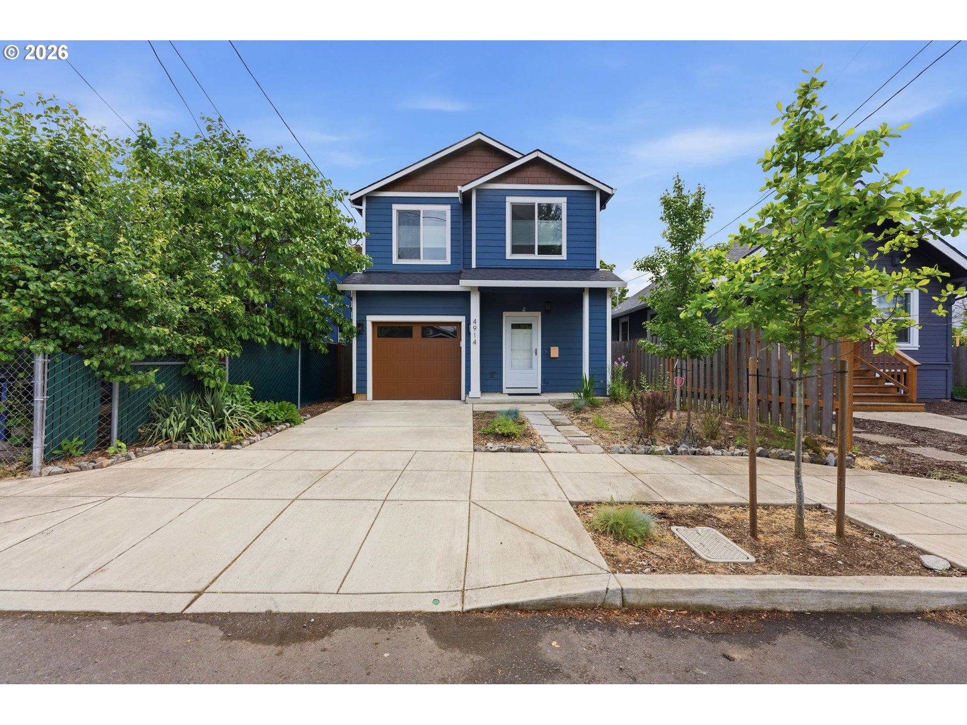 4914 Southeast 84th Avenue Portland, OR 97266 - Photo 1 of 31