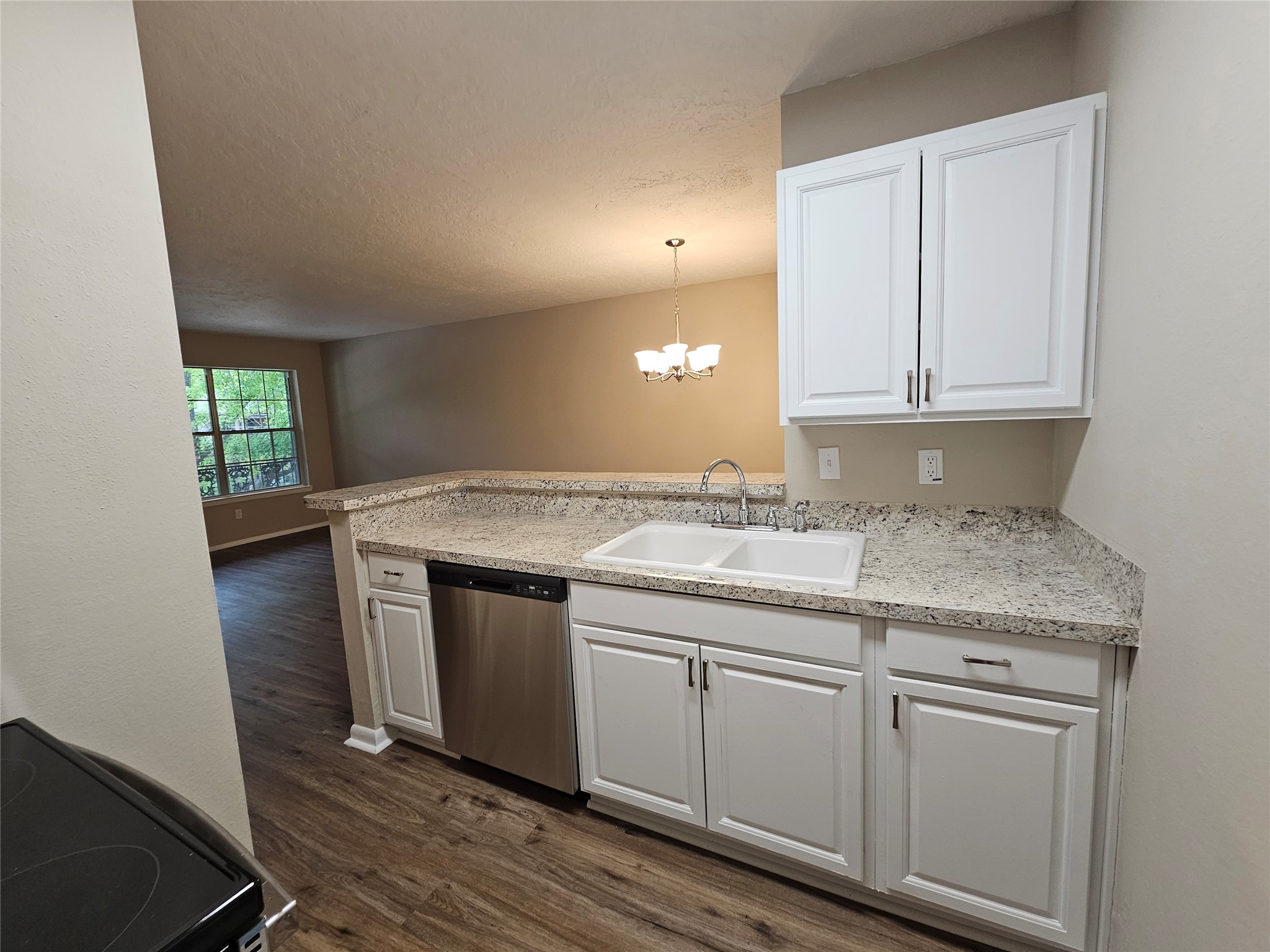3224 Timmons Lane, Unit 128 Houston, TX 77027 - Photo 19 of 34