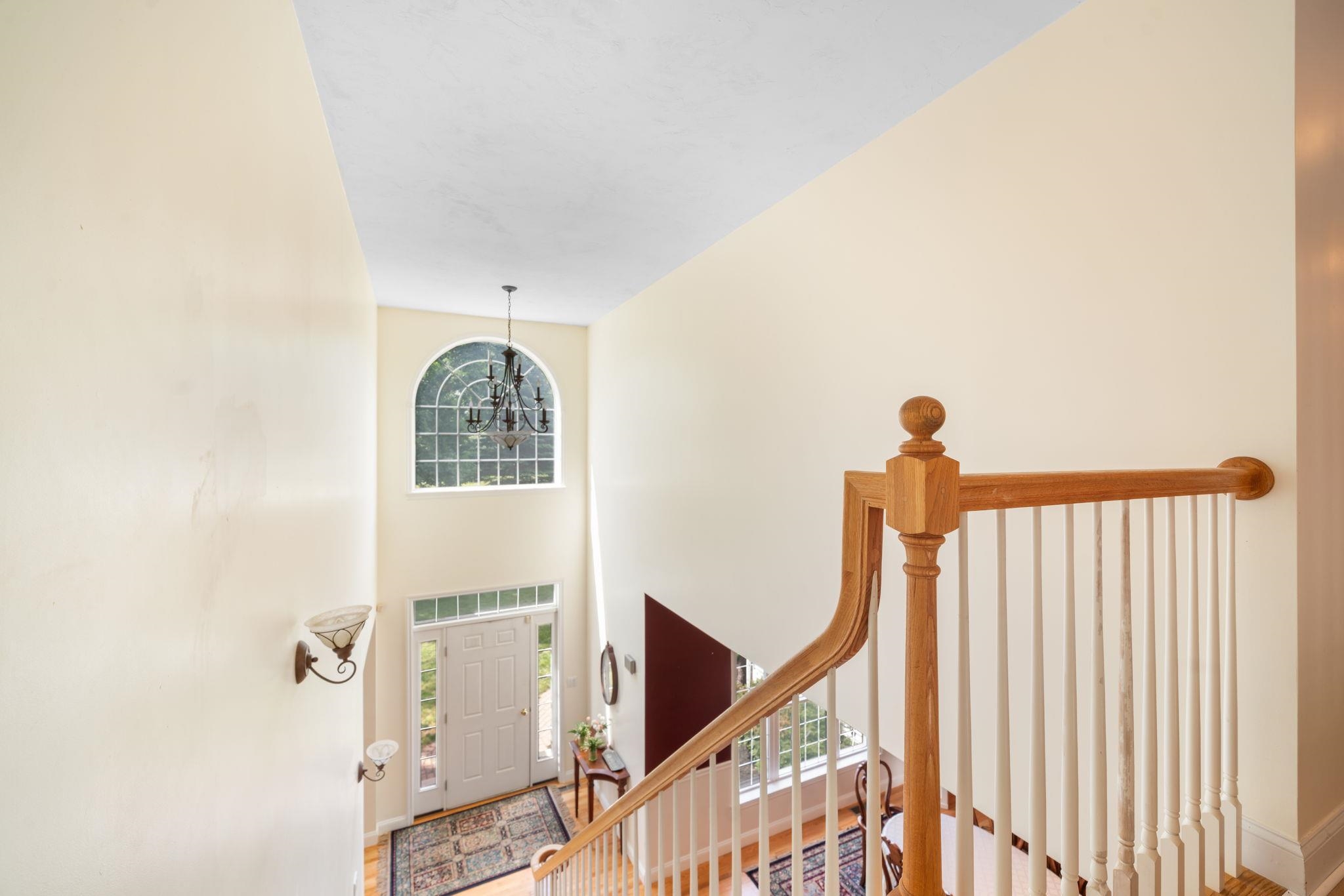 84 Searles Road Windham, NH 03087 - Photo 31 of 54