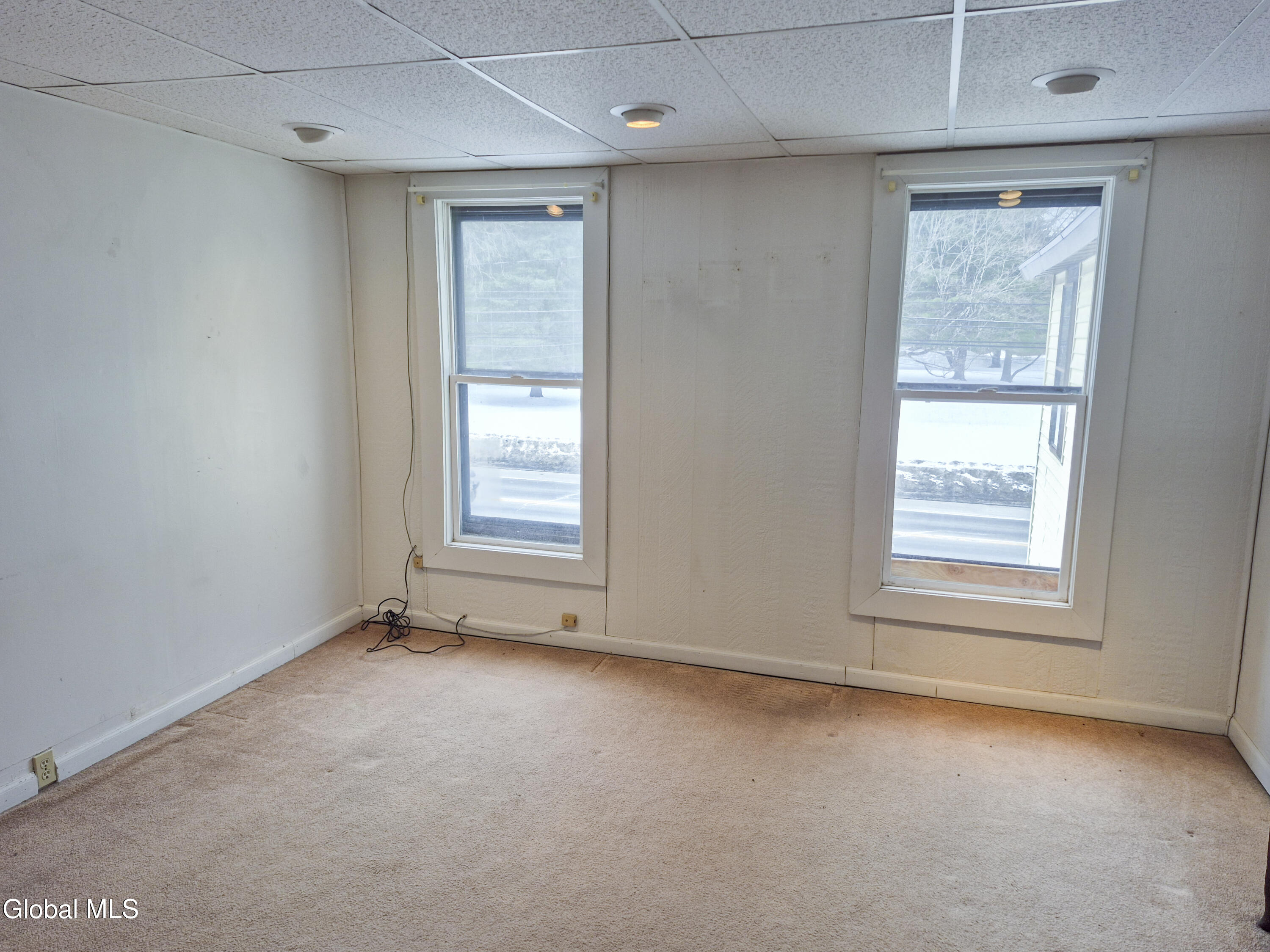 524 Maple Avenue, Unit 3 Saratoga Springs, NY 12866 - Photo 7 of 10 Apt 3-2