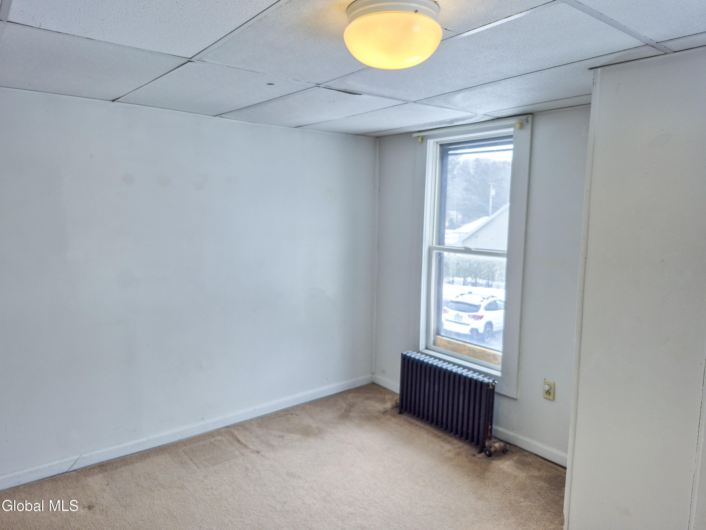 524 Maple Avenue, Unit 3 Saratoga Springs, NY 12866 - Photo 9 of 10 Apt 3-4