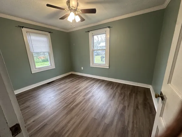 $134,900 | 105 Bowden Street, Russellville, KY 42276