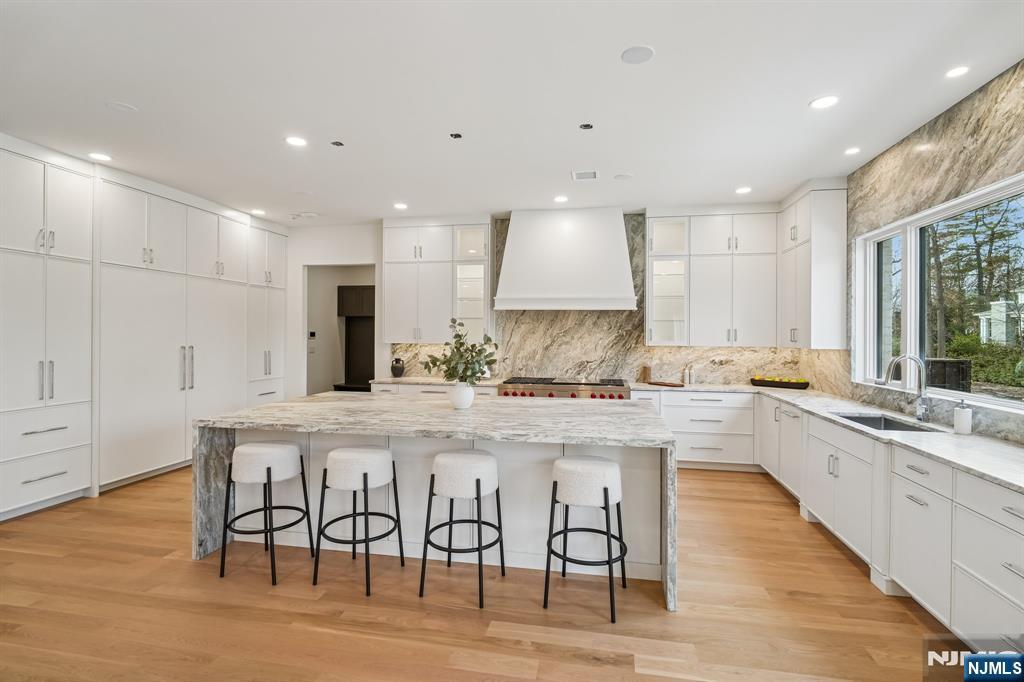 50 Roberts Road Englewood Cliffs, NJ 07632 - Photo 15 of 50