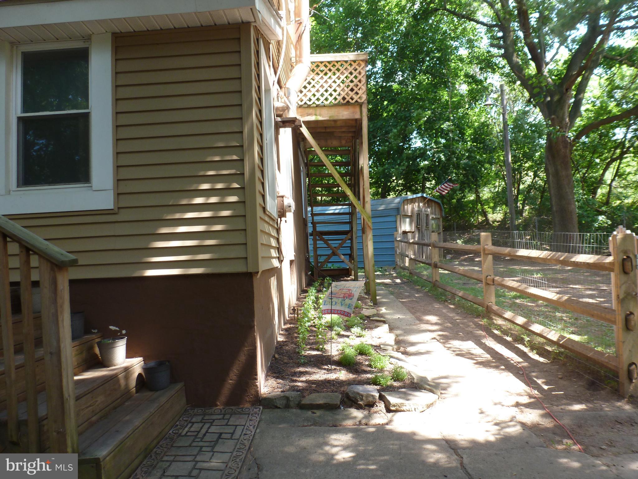 2118 Easton Road Bethlehem, PA 18015 - Photo 12 of 41 Gallery Image 12