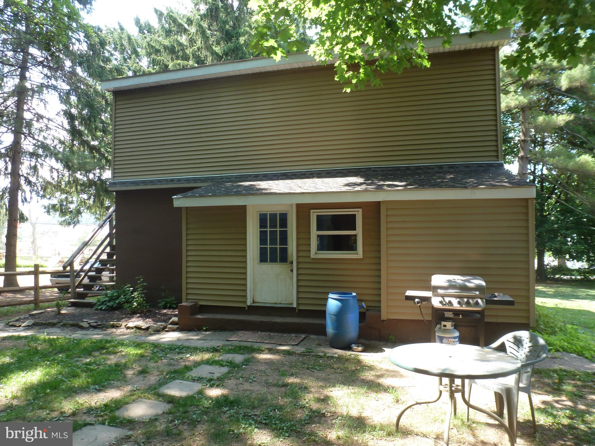 2118 Easton Road Bethlehem, PA 18015 - Photo 18 of 41 Gallery Image 18