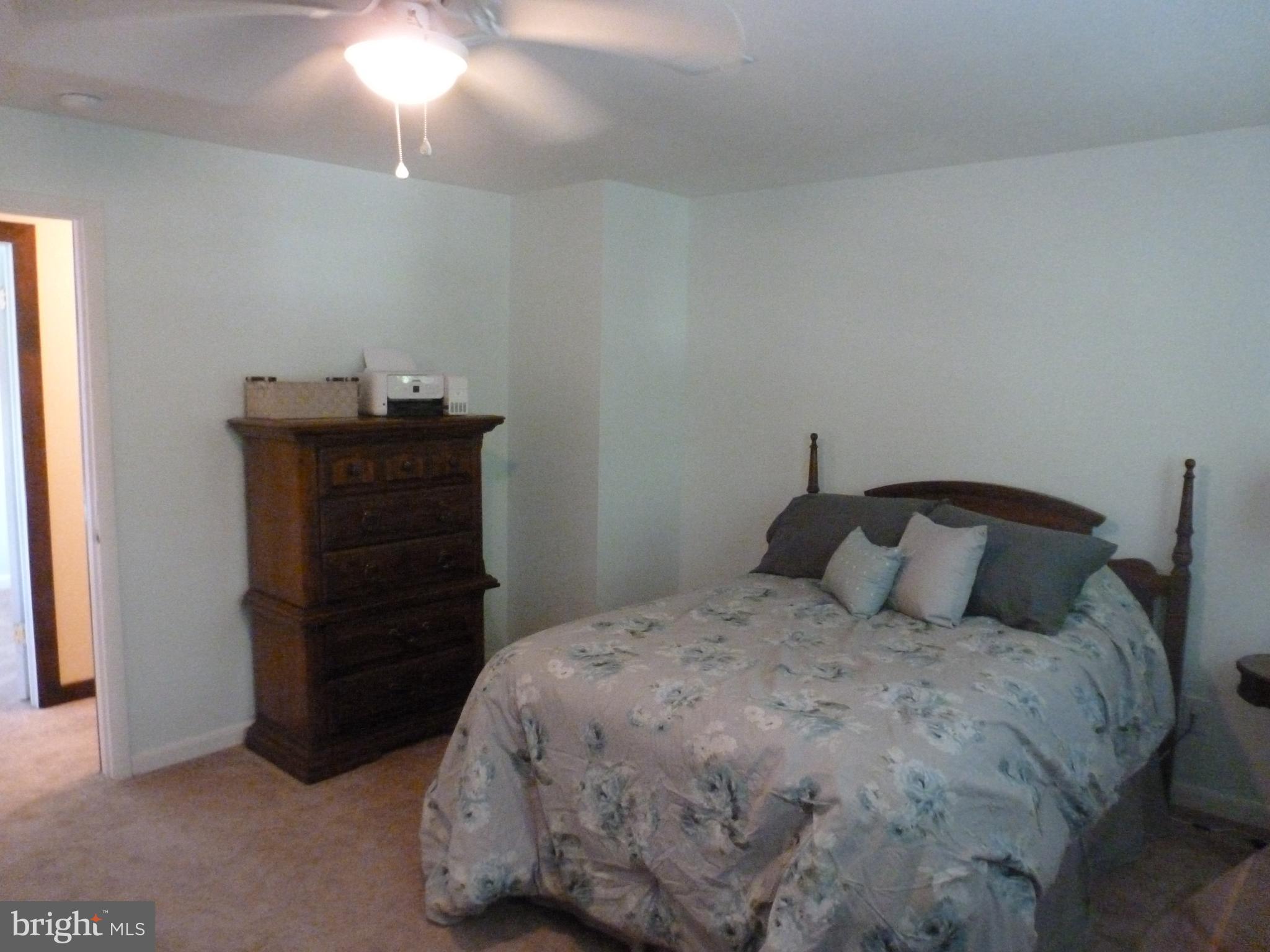 2118 Easton Road Bethlehem, PA 18015 - Photo 34 of 41 Gallery Image 34