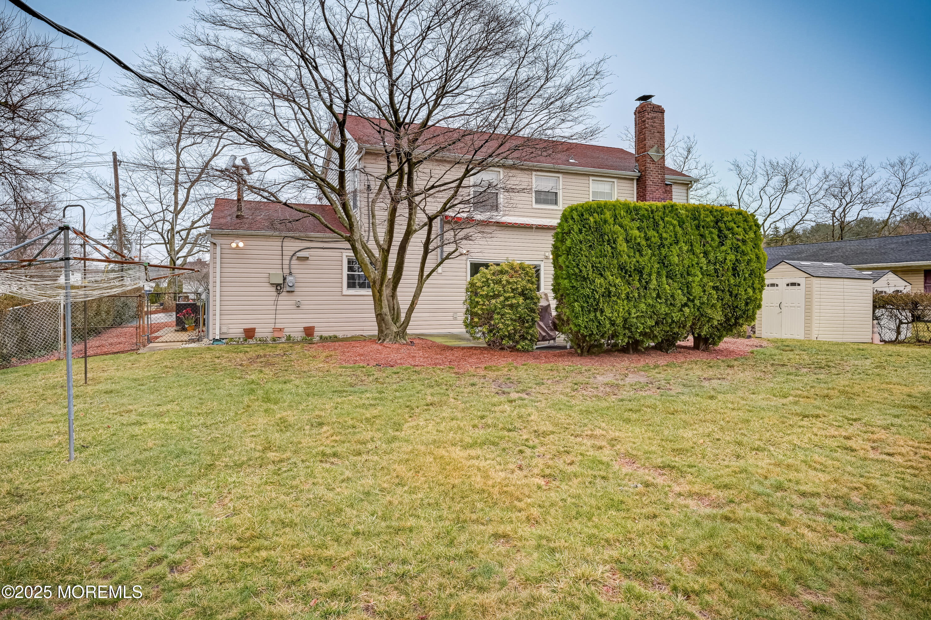 515 Line Road Aberdeen, NJ 07747 - Photo 26 of 30 a front view of a house with garden