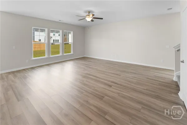 $2,800 | 116 Peabody Street, Savannah, GA 31407