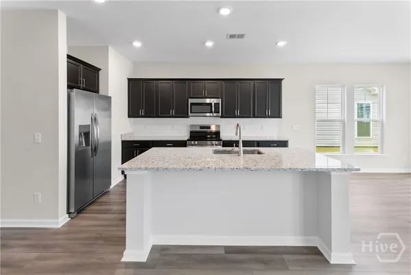 $2,800 | 116 Peabody Street, Savannah, GA 31407