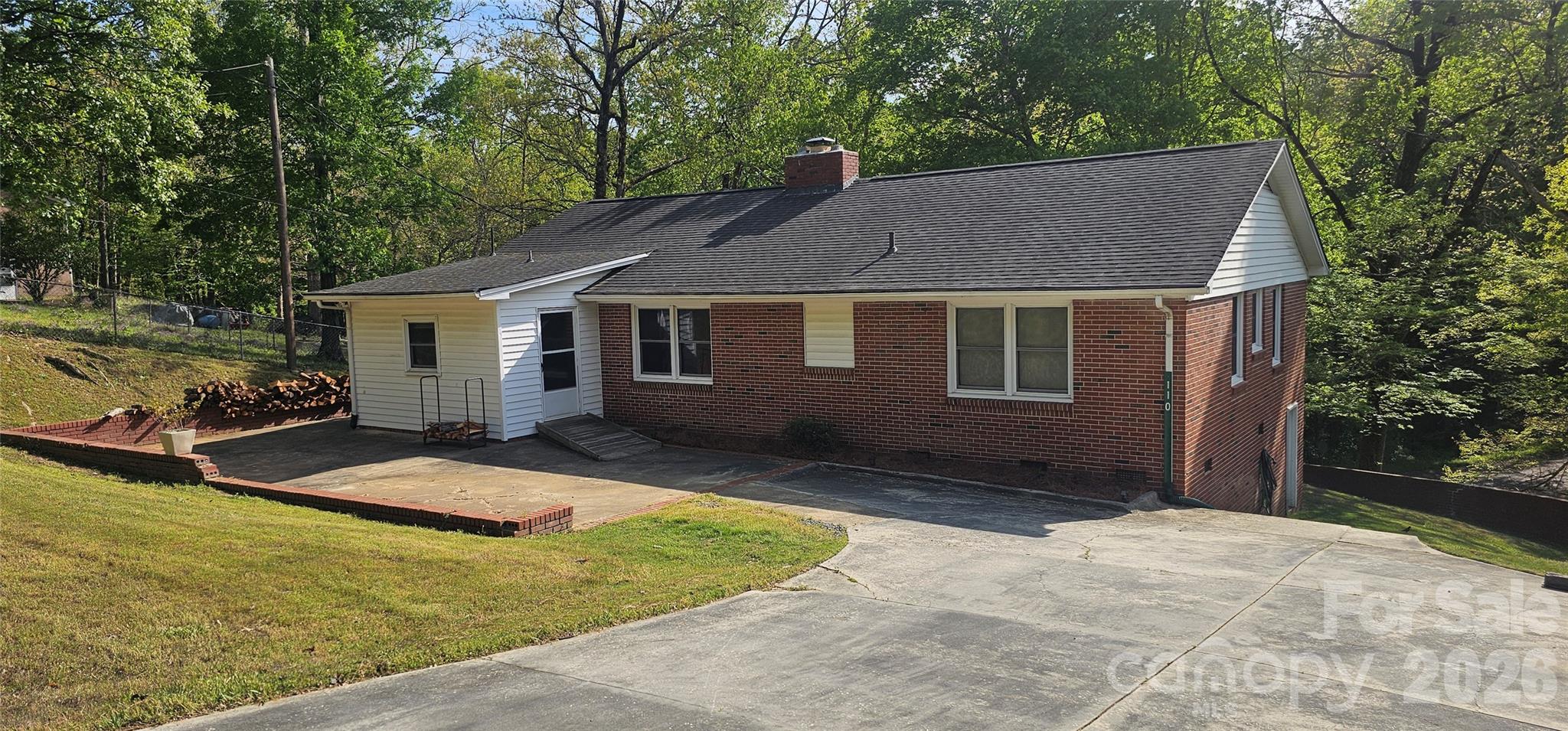 110 Crestwood Drive Chester, SC 29706 - Photo 2 of 22
