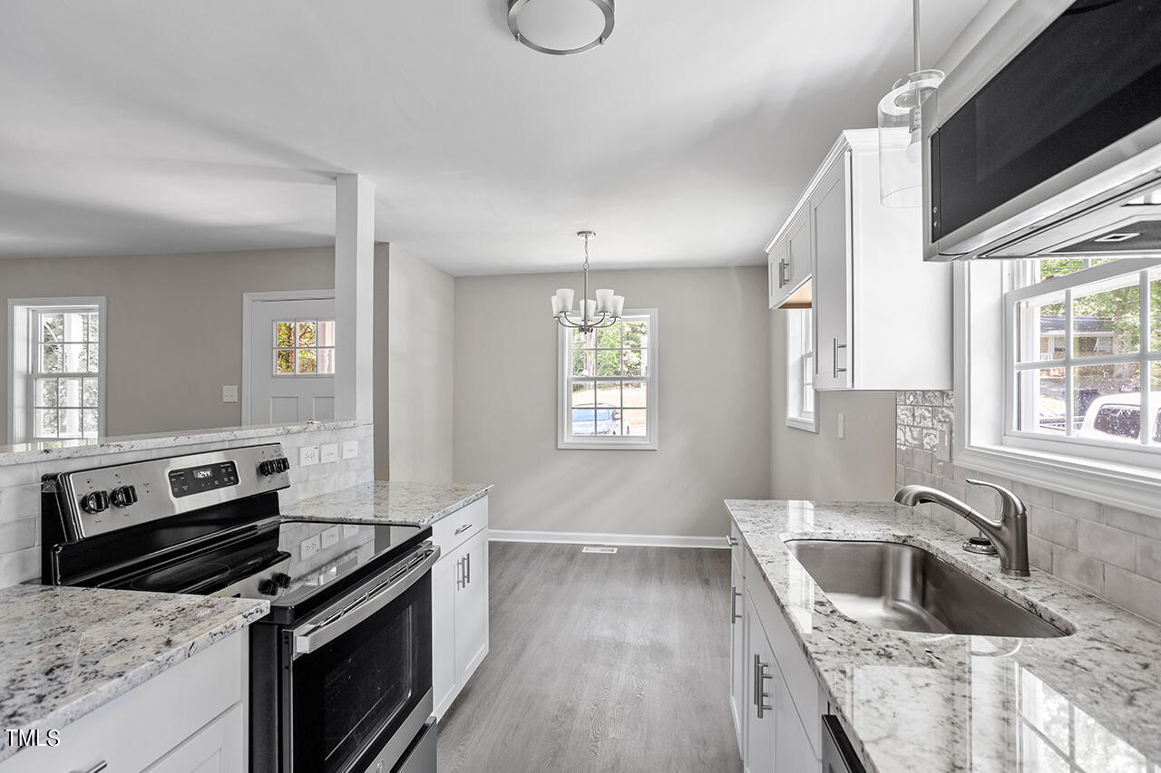 2222 Oak Ridge Boulevard Durham, NC 27707 - Photo 2 of 32 2222 Oak Ridge_19