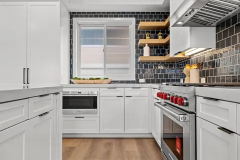 $2,049,000 | 316 Chinquapin Avenue, Carlsbad, CA 92008