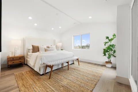 $2,049,000 | 316 Chinquapin Avenue, Carlsbad, CA 92008