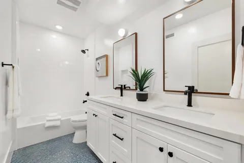 $2,049,000 | 316 Chinquapin Avenue, Carlsbad, CA 92008