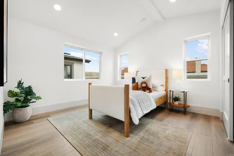 $2,049,000 | 316 Chinquapin Avenue, Carlsbad, CA 92008