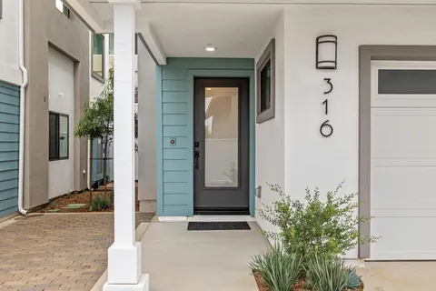 $2,049,000 | 316 Chinquapin Avenue, Carlsbad, CA 92008