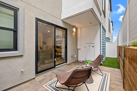 $2,049,000 | 316 Chinquapin Avenue, Carlsbad, CA 92008