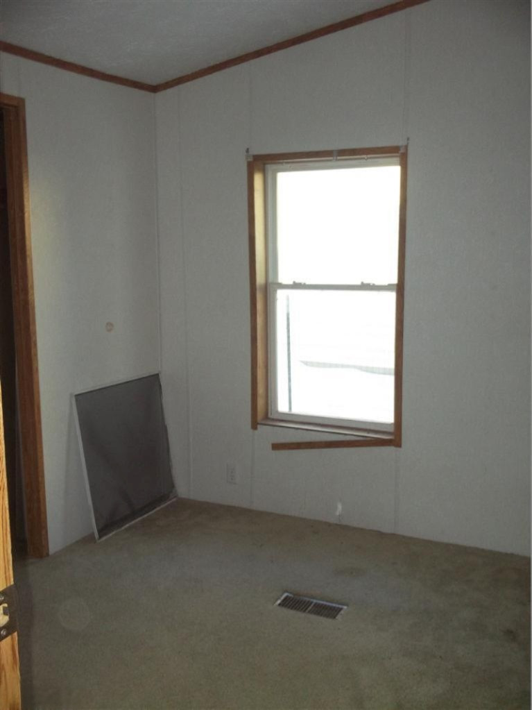 212 West Sherwood Street Decatur, MI 49045 - Photo 6 of 11 Additional Photo