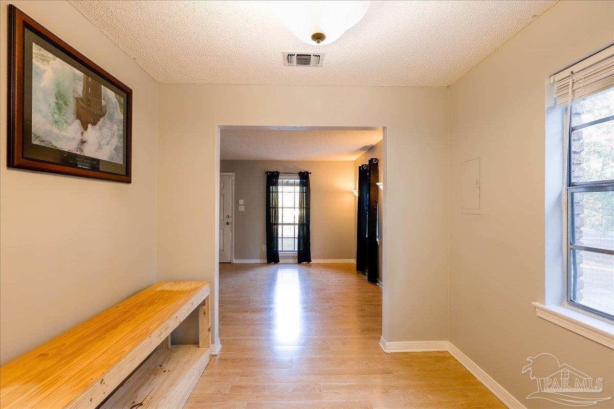 1551 Sunny Ridge Lane Cantonment, FL 32533 - Photo 11 of 40