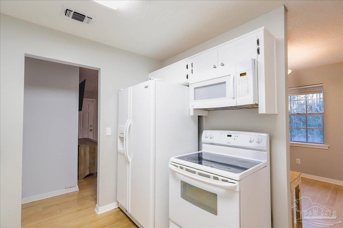 1551 Sunny Ridge Lane Cantonment, FL 32533 - Photo 16 of 40