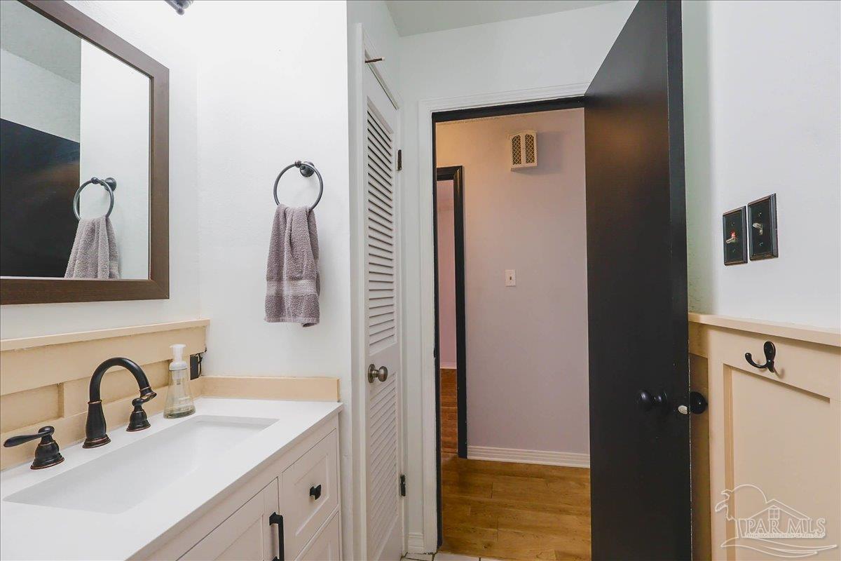 1551 Sunny Ridge Lane Cantonment, FL 32533 - Photo 19 of 40