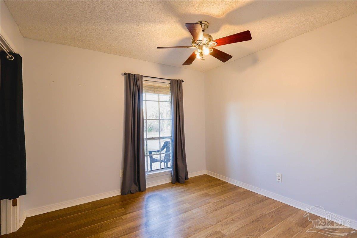 1551 Sunny Ridge Lane Cantonment, FL 32533 - Photo 22 of 40