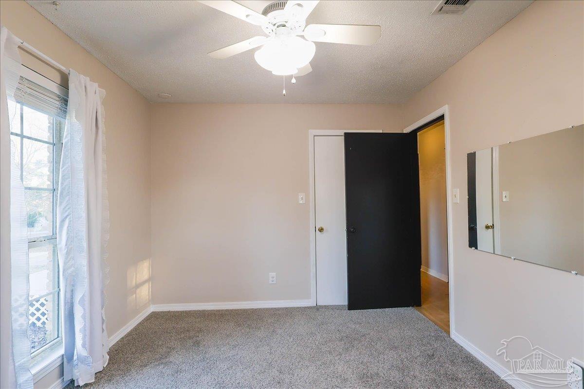 1551 Sunny Ridge Lane Cantonment, FL 32533 - Photo 27 of 40