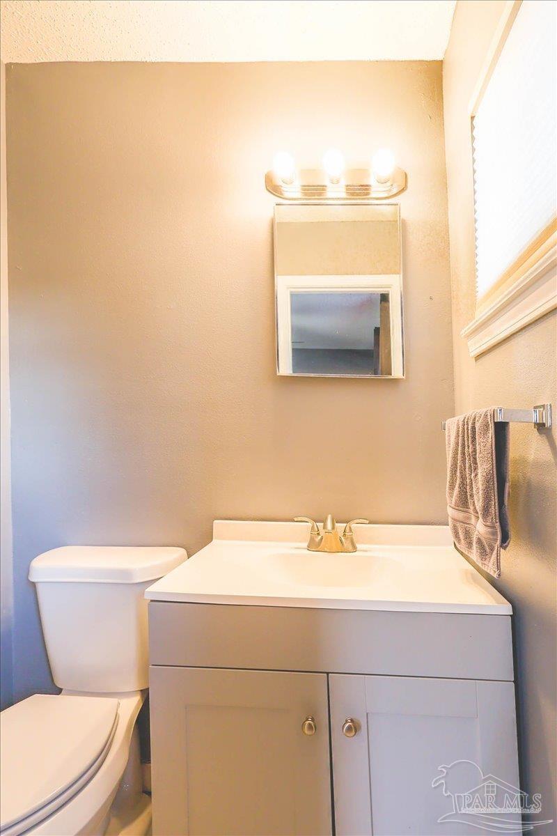 1551 Sunny Ridge Lane Cantonment, FL 32533 - Photo 32 of 40