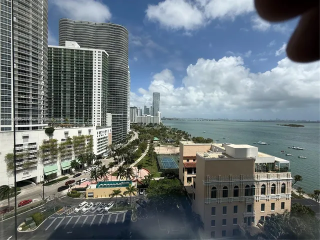 $2,950 | 1717 North Bayshore Drive, Unit A1639, Miami, FL 33132