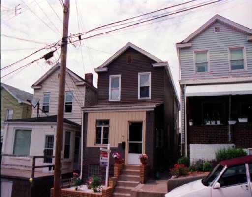 82 Frazier Avenue McKees Rocks, PA 15136 - Photo 1 of 1