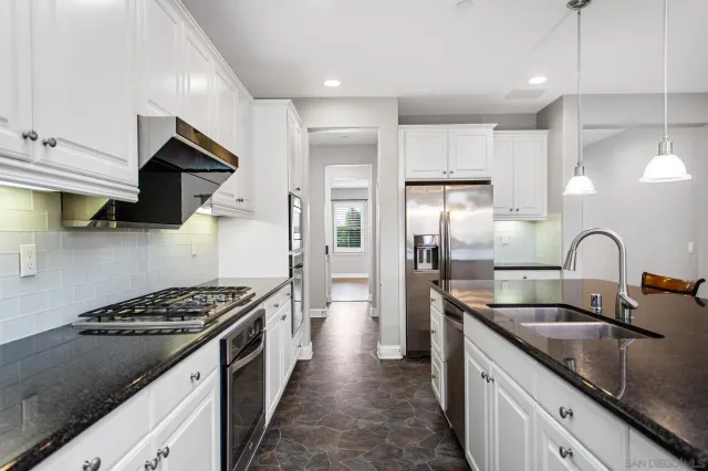 $1,239,900 | 34491 Piocho Court, Temecula, CA 92592