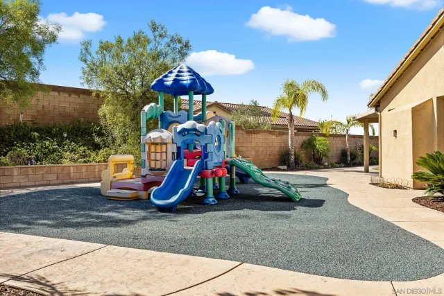 $1,239,900 | 34491 Piocho Court, Temecula, CA 92592