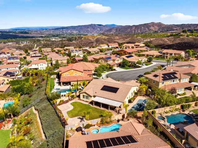 $1,239,900 | 34491 Piocho Court, Temecula, CA 92592