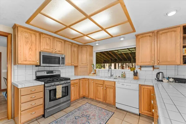 $545,000 | 34820 Emigrant Trail, Shingletown, CA 96088