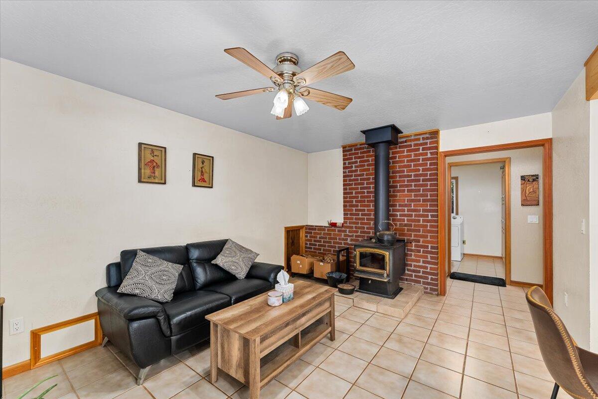 34820 Emigrant Trail Shingletown, CA 96088 - Photo 7 of 42 a living room with furniture