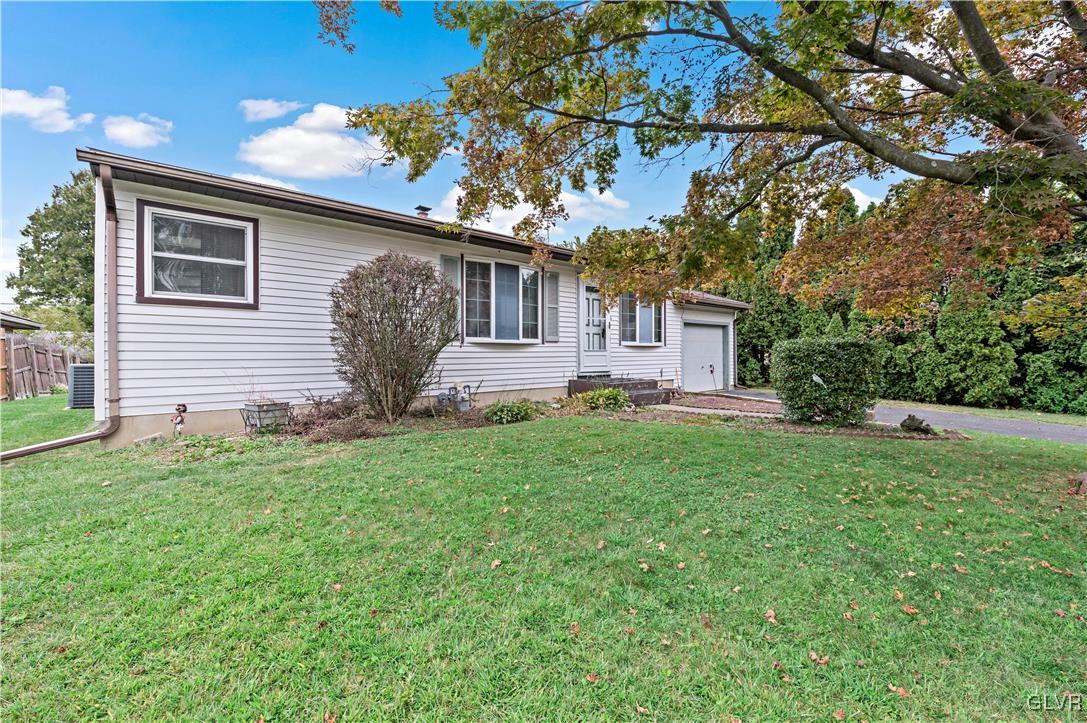 1334 Ridge Trail Easton, PA 18040 - Photo 3 of 38 Gallery Image 3