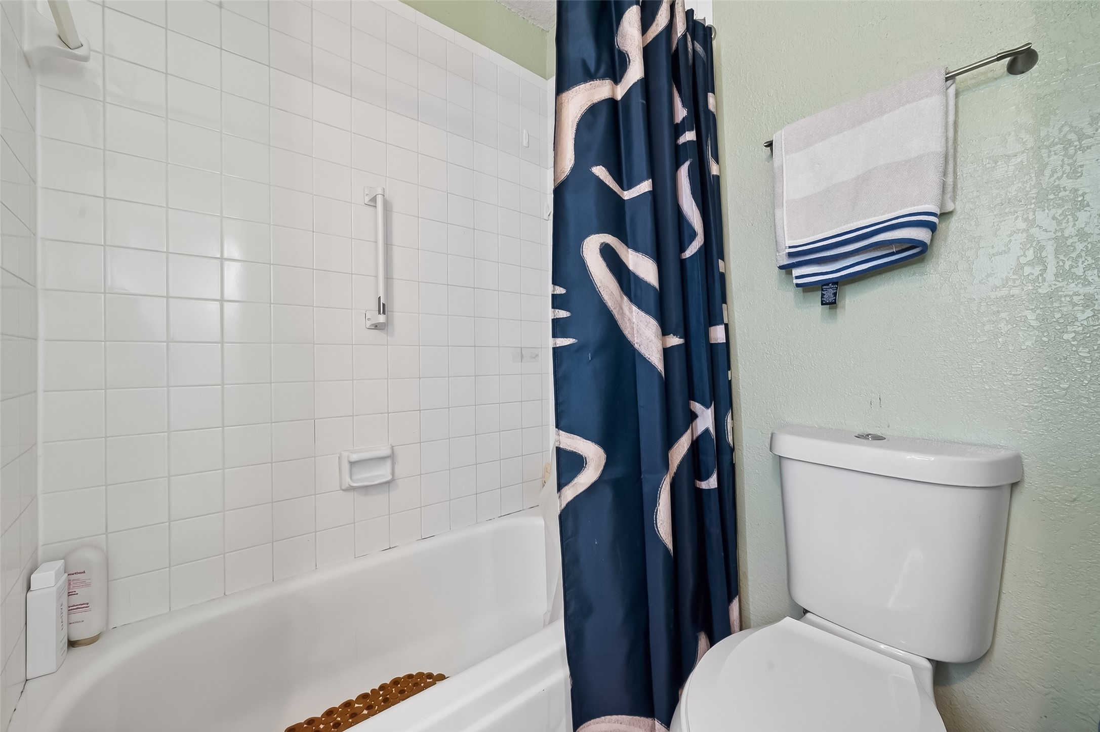 3200 South Gessner Road, Unit 206 Houston, TX 77063 - Photo 32 of 49