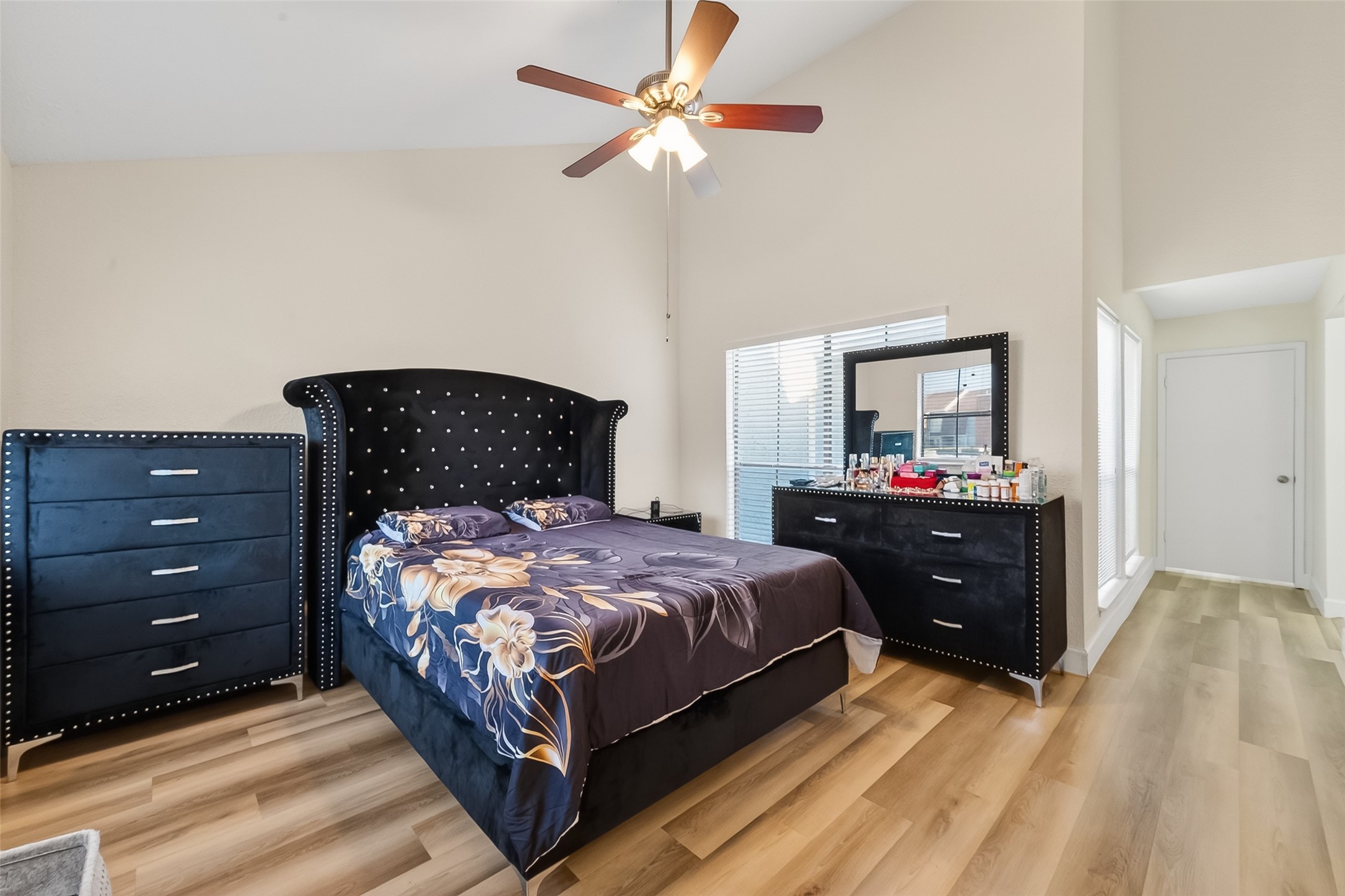 3200 South Gessner Road, Unit 206 Houston, TX 77063 - Photo 34 of 49