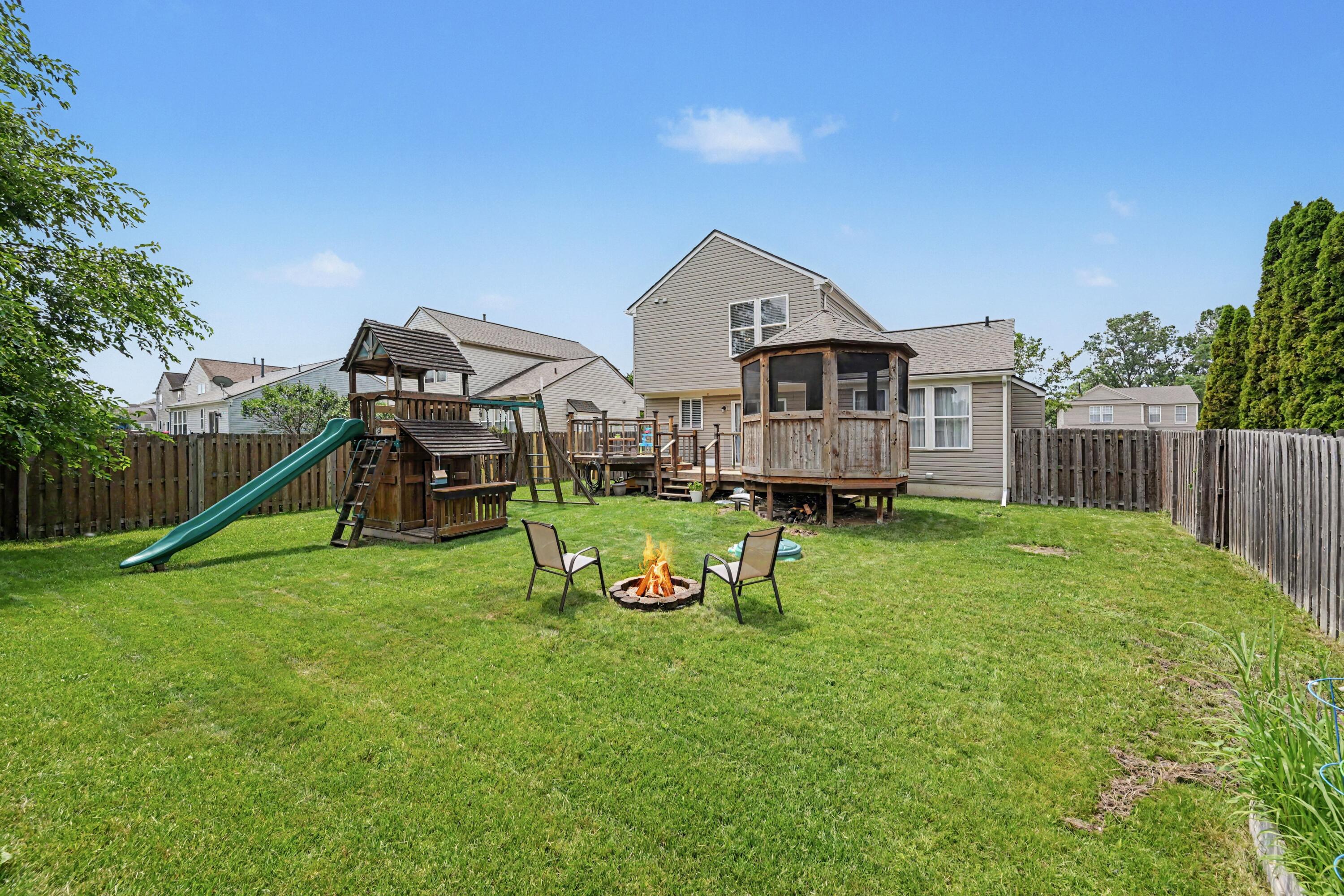 6059 Mapleview Lane Ypsilanti, MI 48197 - Photo 3 of 43 3 RE