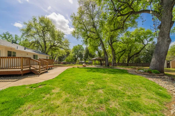 $530,000 | 19702 Midland Drive, Redding, CA 96003