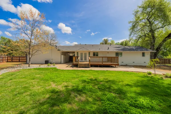 $530,000 | 19702 Midland Drive, Redding, CA 96003