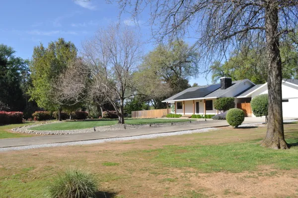 $530,000 | 19702 Midland Drive, Redding, CA 96003