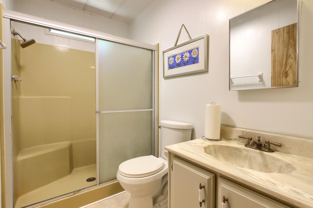 2843 East Westfall Road Mariposa, CA 95338 - Photo 33 of 45 a bathroom with a sink and a mirror